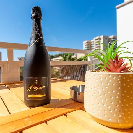 Al Andalus Carihuela Apartment Torremolinos Bagian luar foto