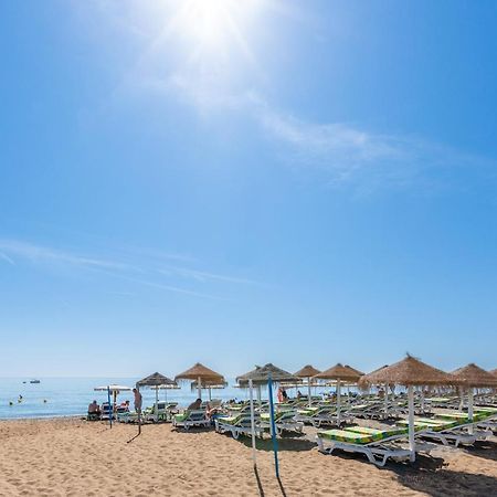 Al Andalus Carihuela Apartment Torremolinos Bagian luar foto