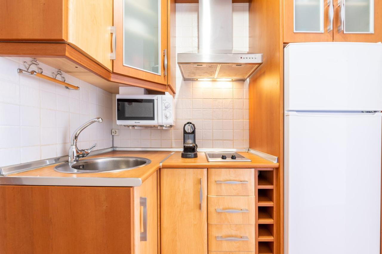 Al Andalus Carihuela Apartment Torremolinos Bagian luar foto