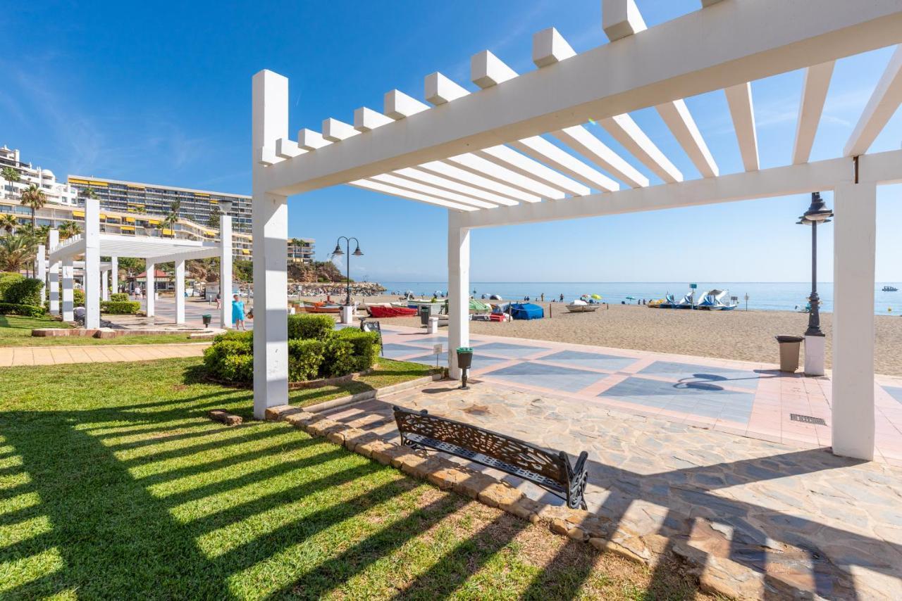 Al Andalus Carihuela Apartment Torremolinos Bagian luar foto